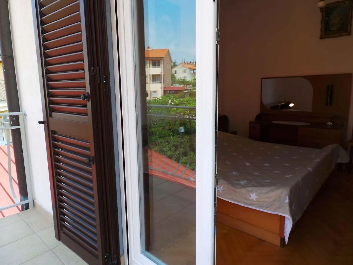 Apartment In Medulin With Four-Bedrooms 1